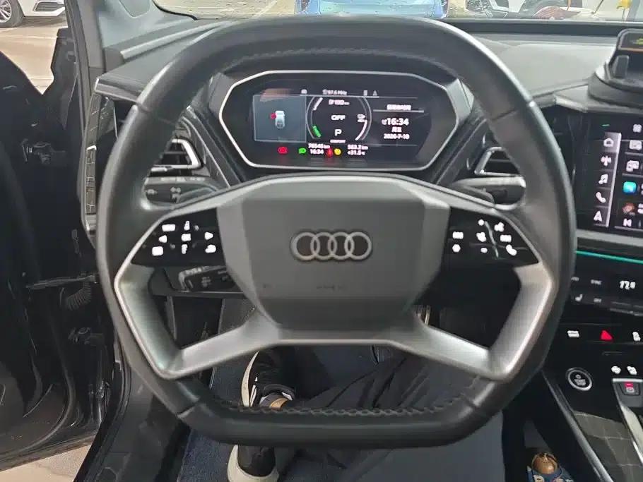 Audi Q4 e-tron 2022 Model 40 e-tron Trailblazer — миниатюра 15