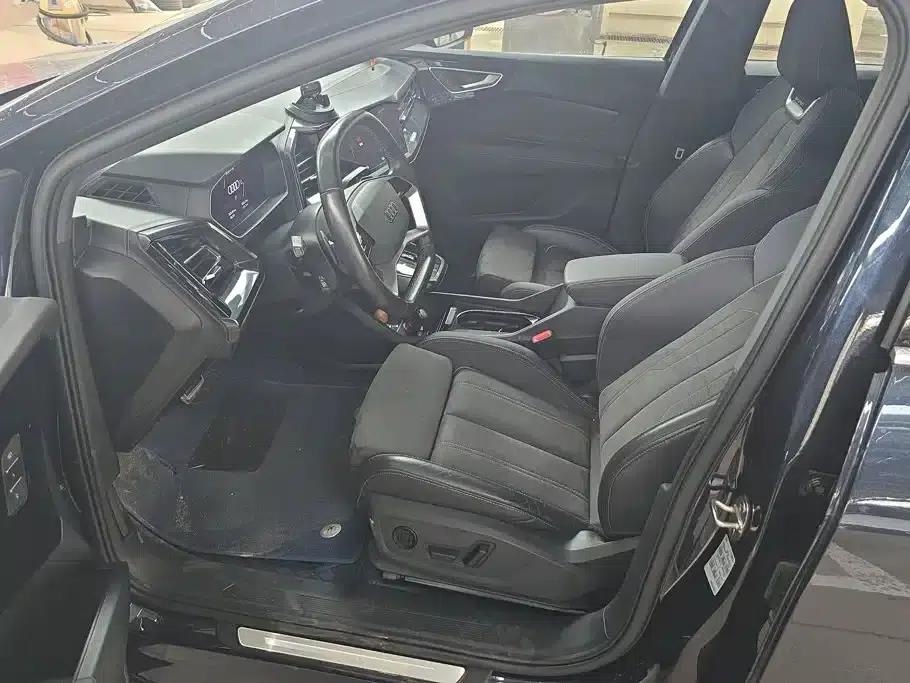 Audi Q4 e-tron 2022 Model 40 e-tron Trailblazer — миниатюра 9