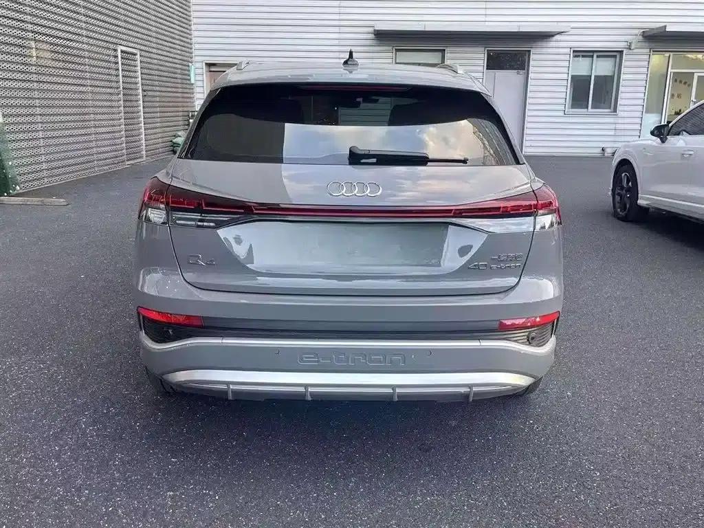 Audi Q4 e-tron 2024 Model 40 e-tron Trailblazer — миниатюра 3