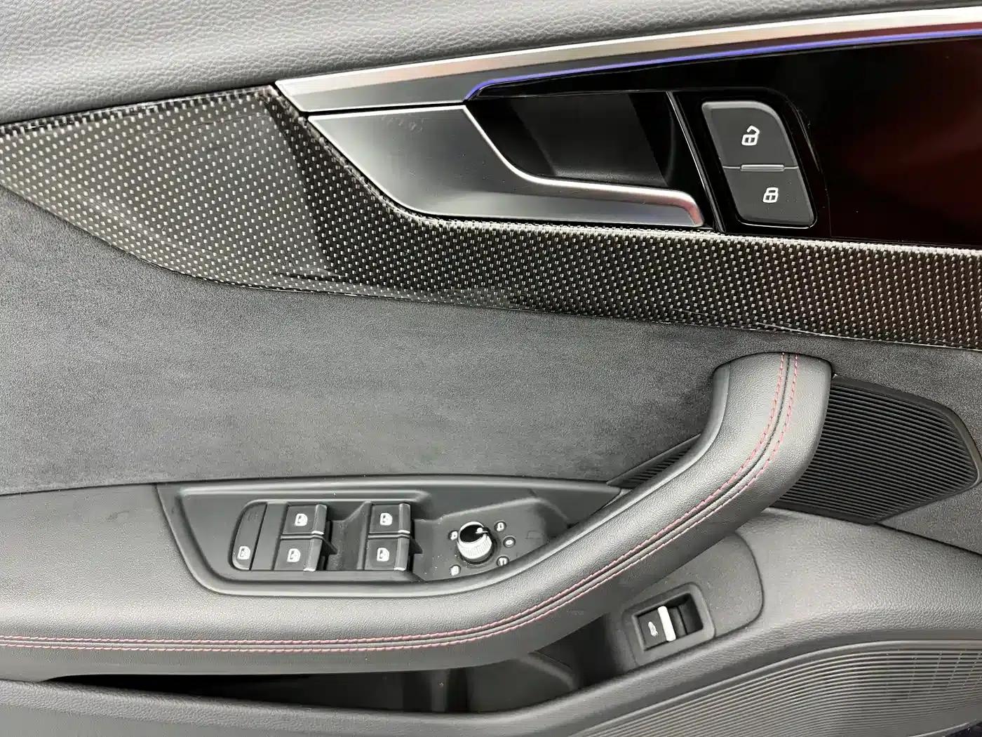2024 Audi S4 3.0TFSI — миниатюра 5