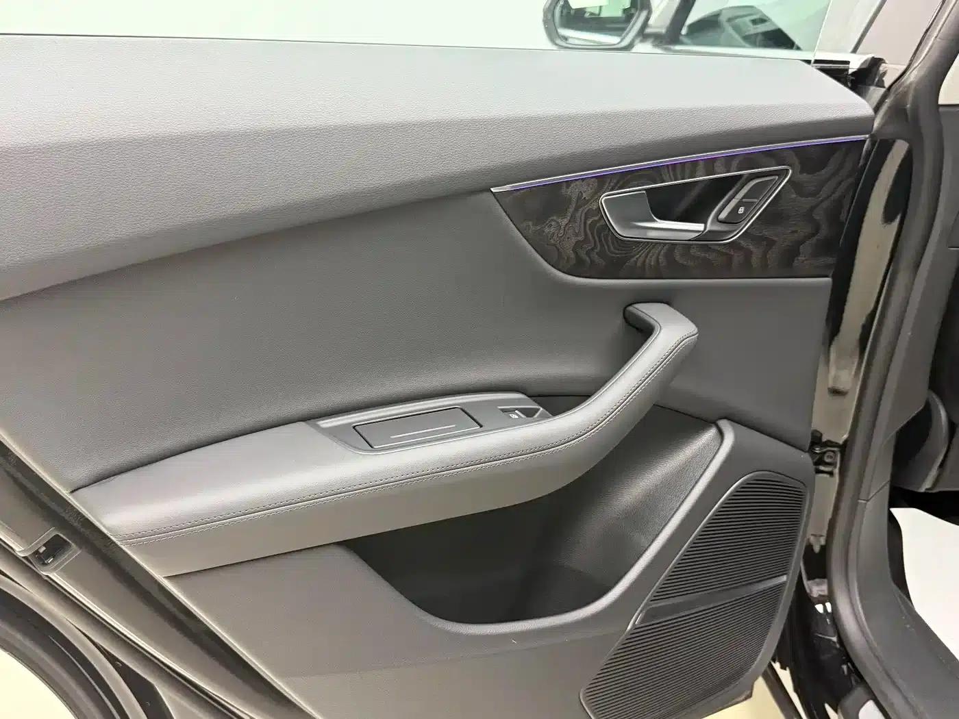 Audi Q8 2023 55 TFSI Luxury Dynamic — миниатюра 14
