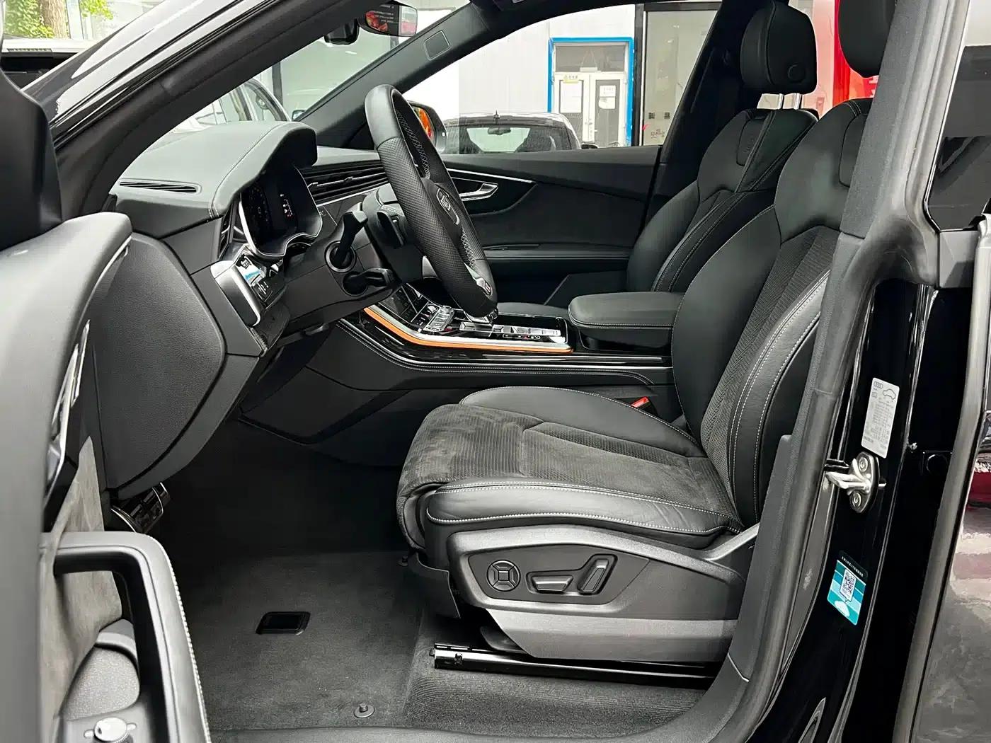 Audi Q8 2019 55 TFSI Dynamic Edition — миниатюра 12