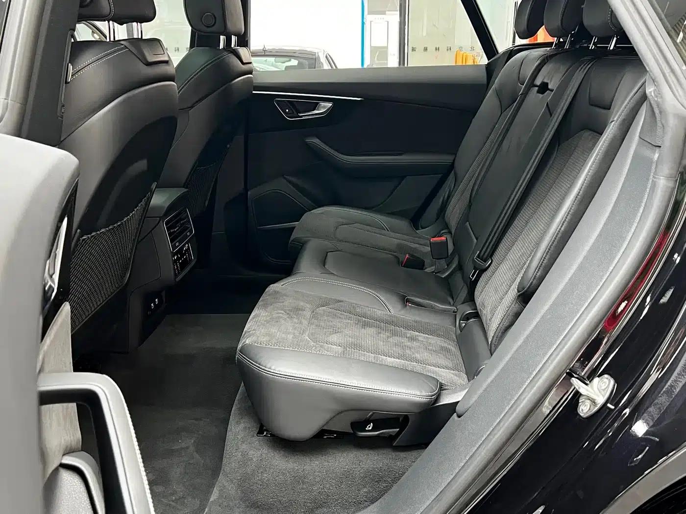 Audi Q8 2019 55 TFSI Dynamic Edition — миниатюра 19