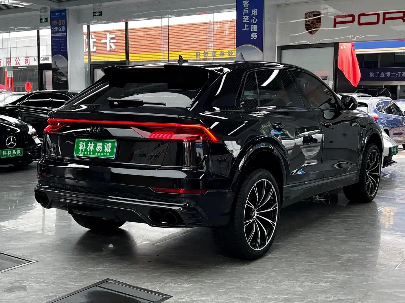 Audi Q8 2019 55 TFSI Dynamic Edition — миниатюра 4