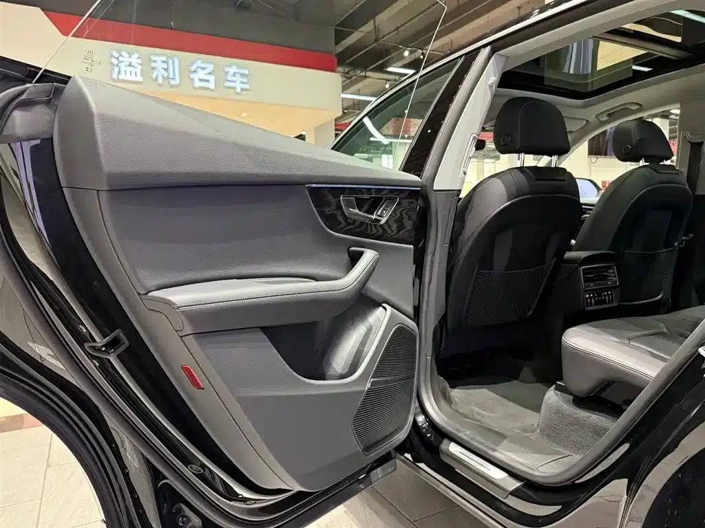 Audi Q8 2024 55 TFSI Luxury Dynamic — миниатюра 18