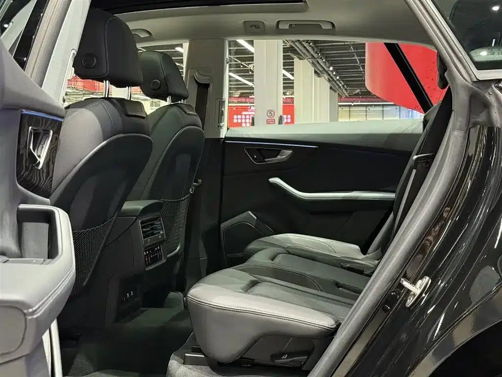 Audi Q8 2024 55 TFSI Luxury Dynamic — миниатюра 19