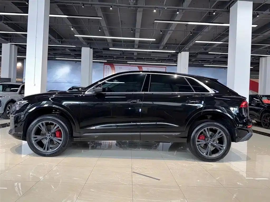 Audi Q8 2024 55 TFSI Luxury Dynamic — миниатюра 7