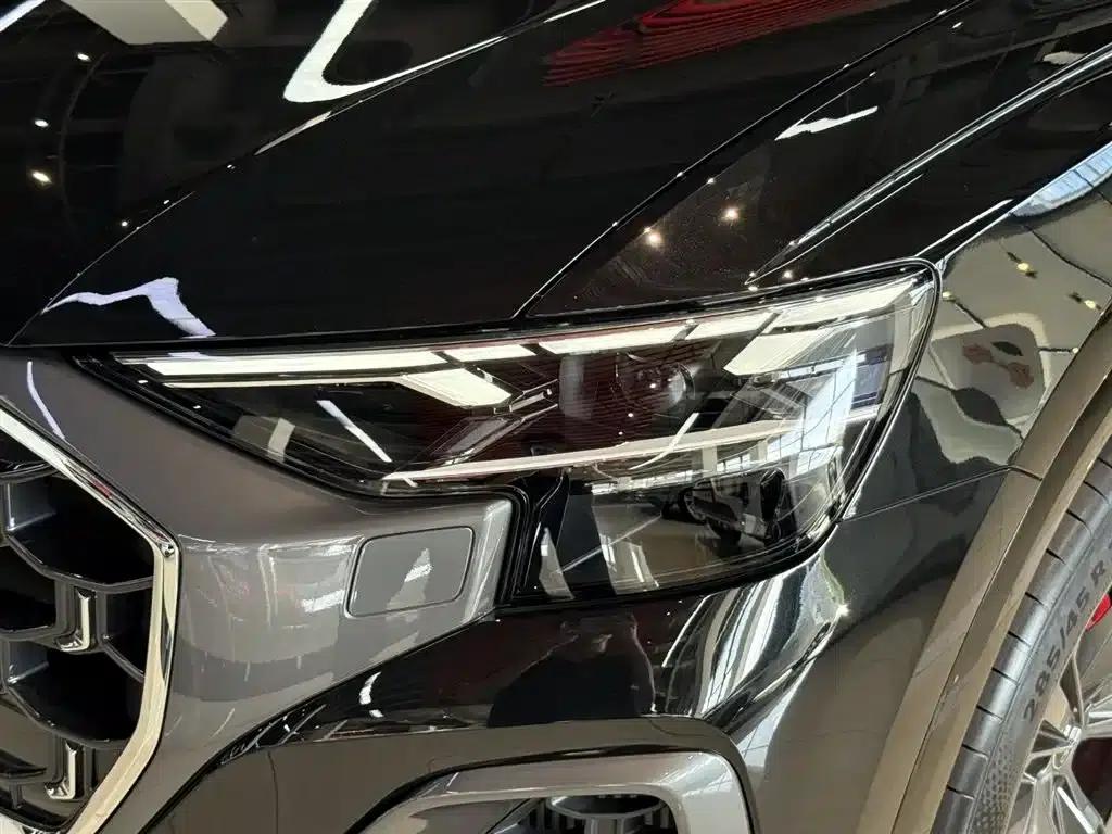 Audi Q8 2024 55 TFSI Luxury Dynamic — миниатюра 9