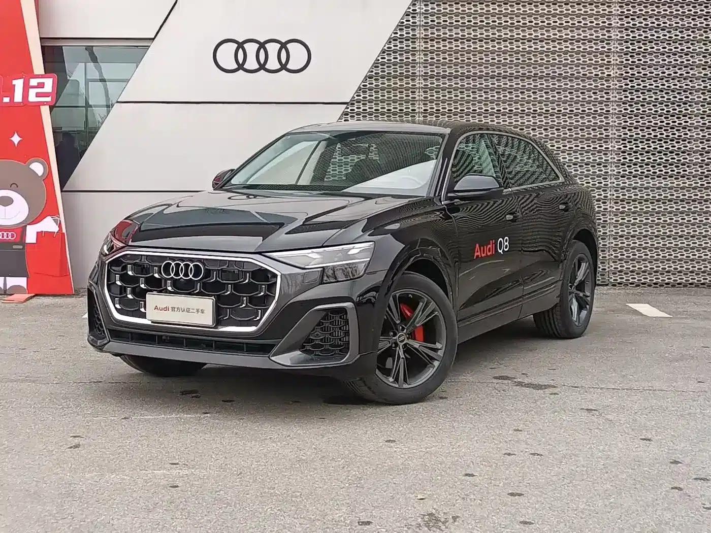 Audi Q8 2024 55 TFSI Luxury Dynamic — миниатюра 1