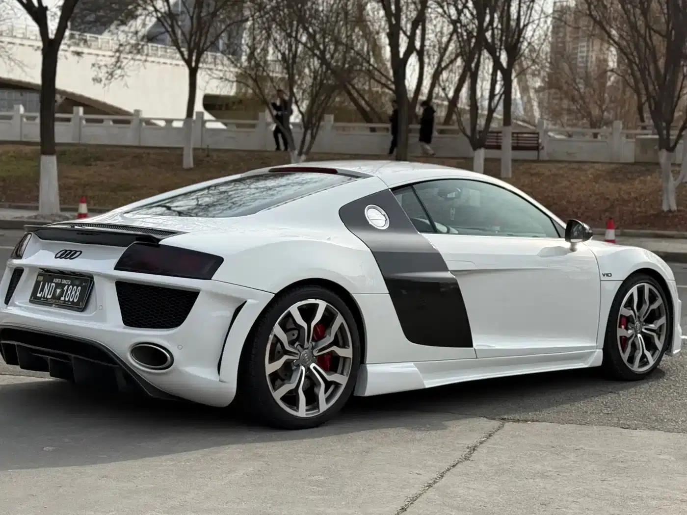 Audi R8 2012 5.2 FSI quattro Limited Edition — миниатюра 7