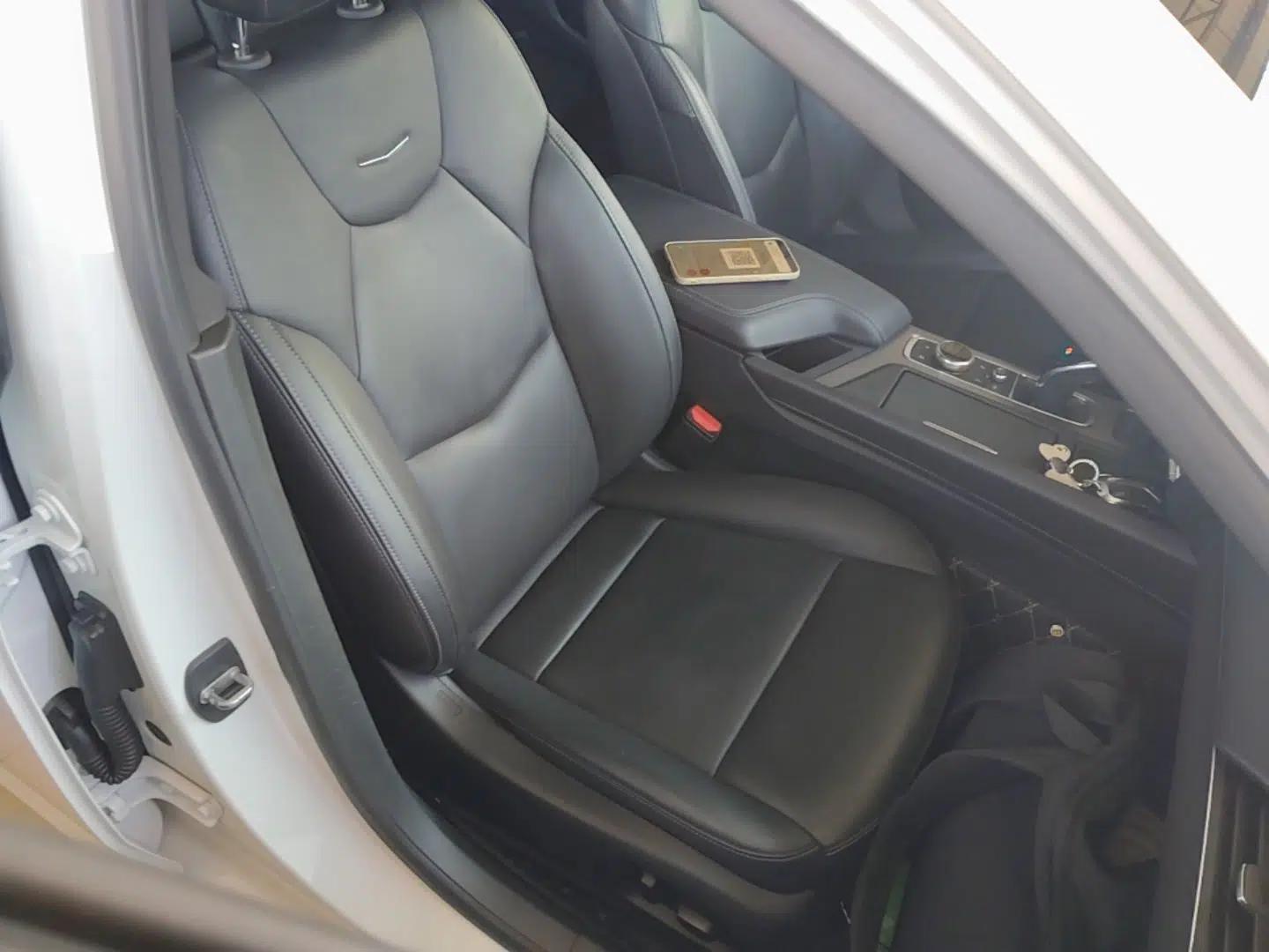 Cadillac CT5 2021 28T Luxury Model — миниатюра 19