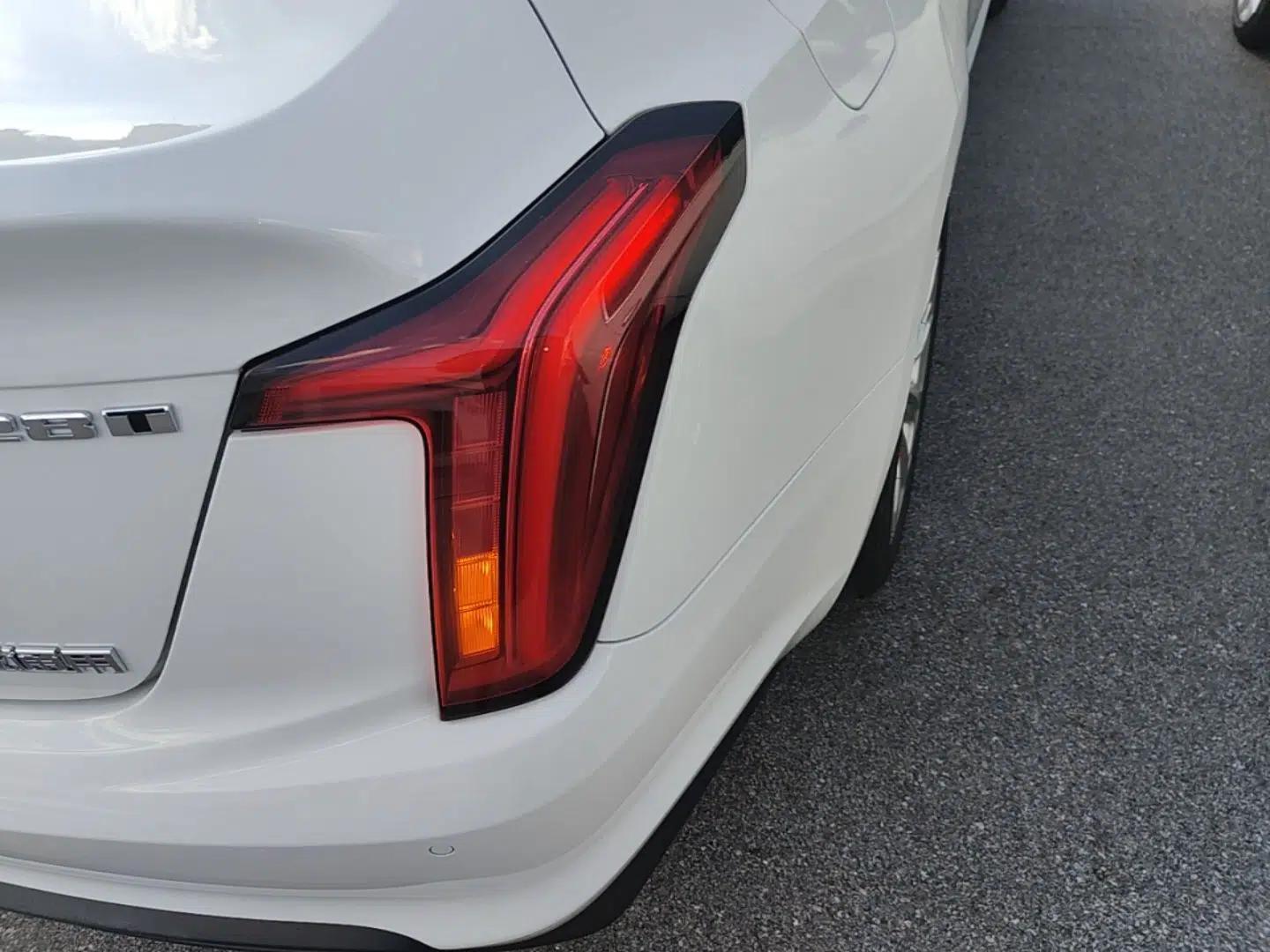 Cadillac CT5 2021 28T Luxury Model — миниатюра 9