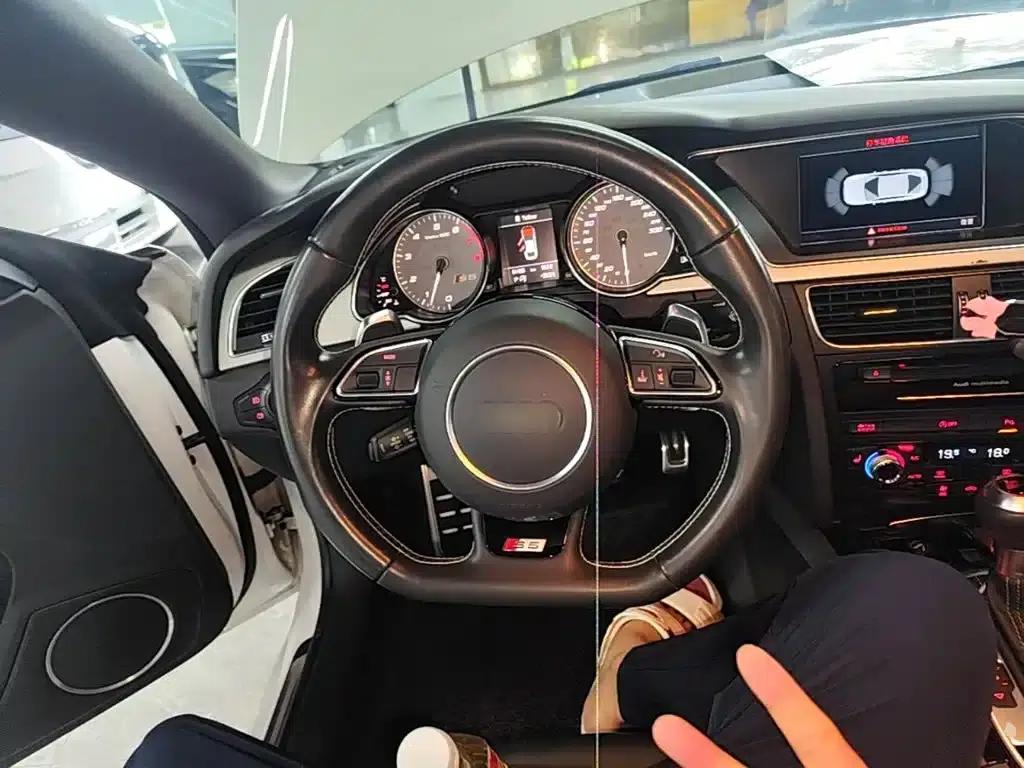 2012 Audi S5 3.0T Sportback — миниатюра 11