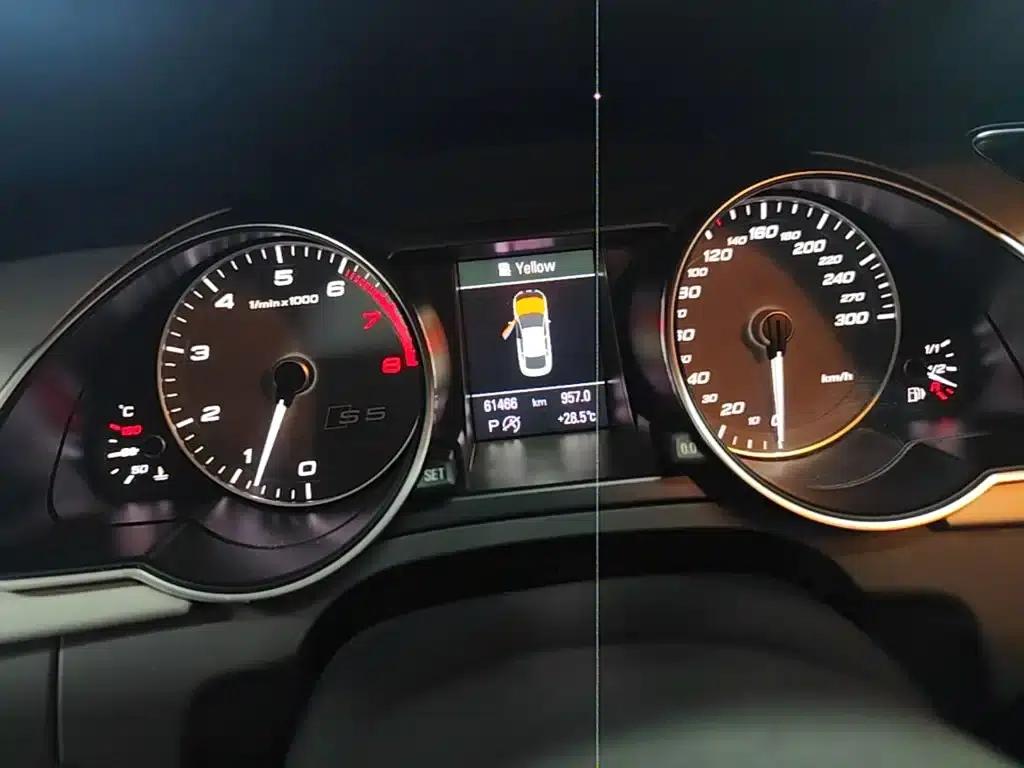 2012 Audi S5 3.0T Sportback — миниатюра 12