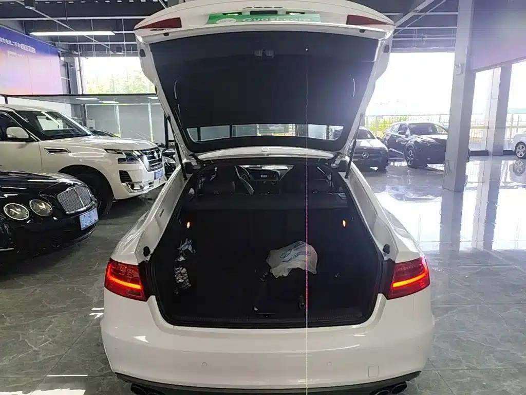2012 Audi S5 3.0T Sportback — миниатюра 19