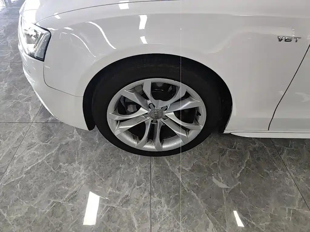 2012 Audi S5 3.0T Sportback — миниатюра 23