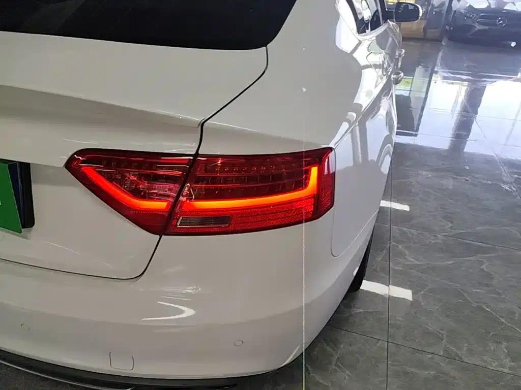 2012 Audi S5 3.0T Sportback — миниатюра 8