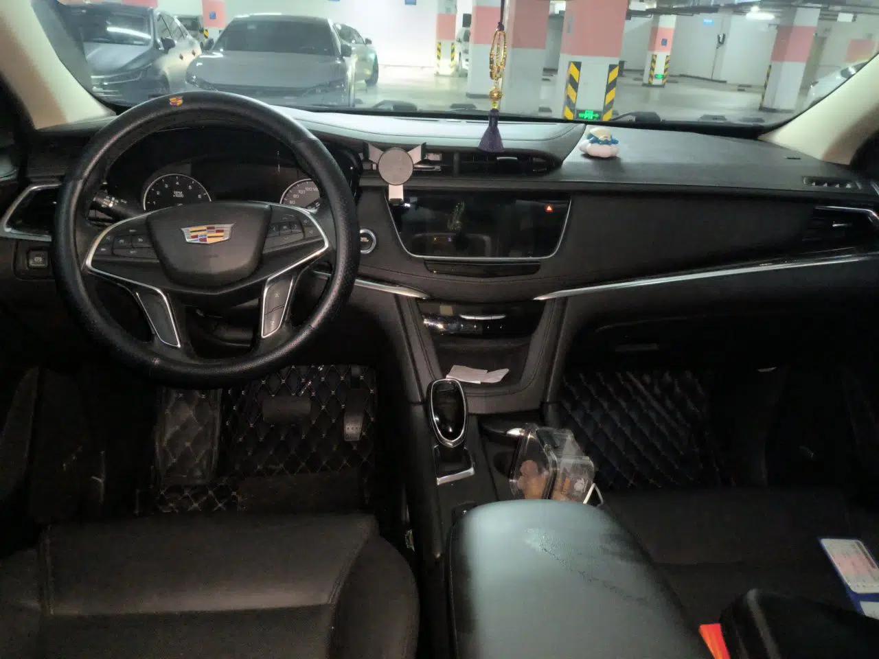 Cadillac XT5 2016 25T Luxury Model — миниатюра 9