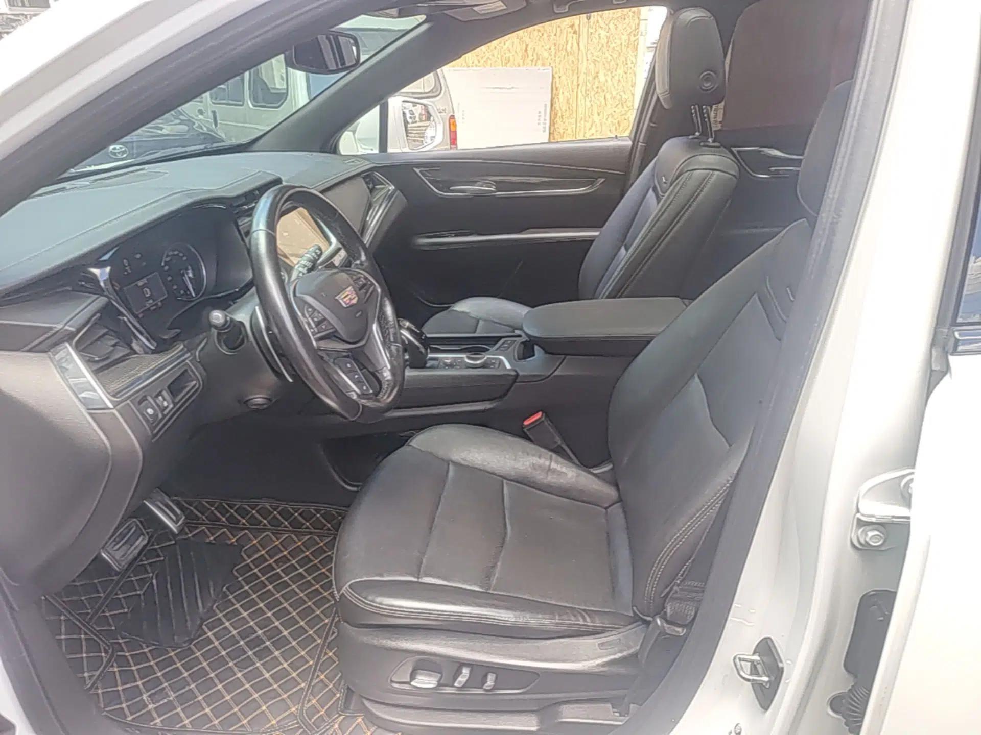 Cadillac XT5 2022 2.0T Four-Wheel Drive Luxury Version (Hummingbird Edition) — миниатюра 17