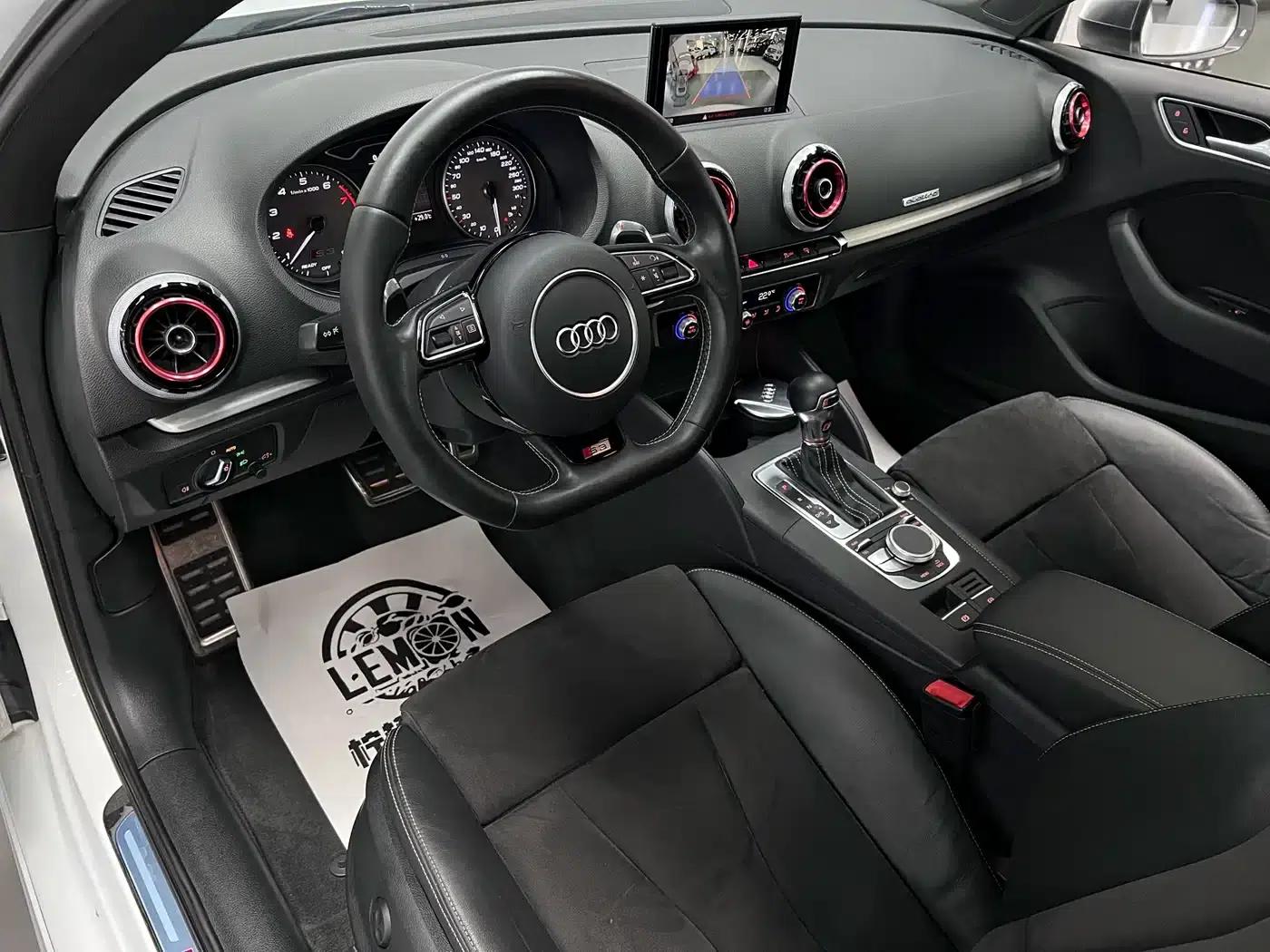 Audi S3 2015 Model S3 2.0T Limousine — миниатюра 24
