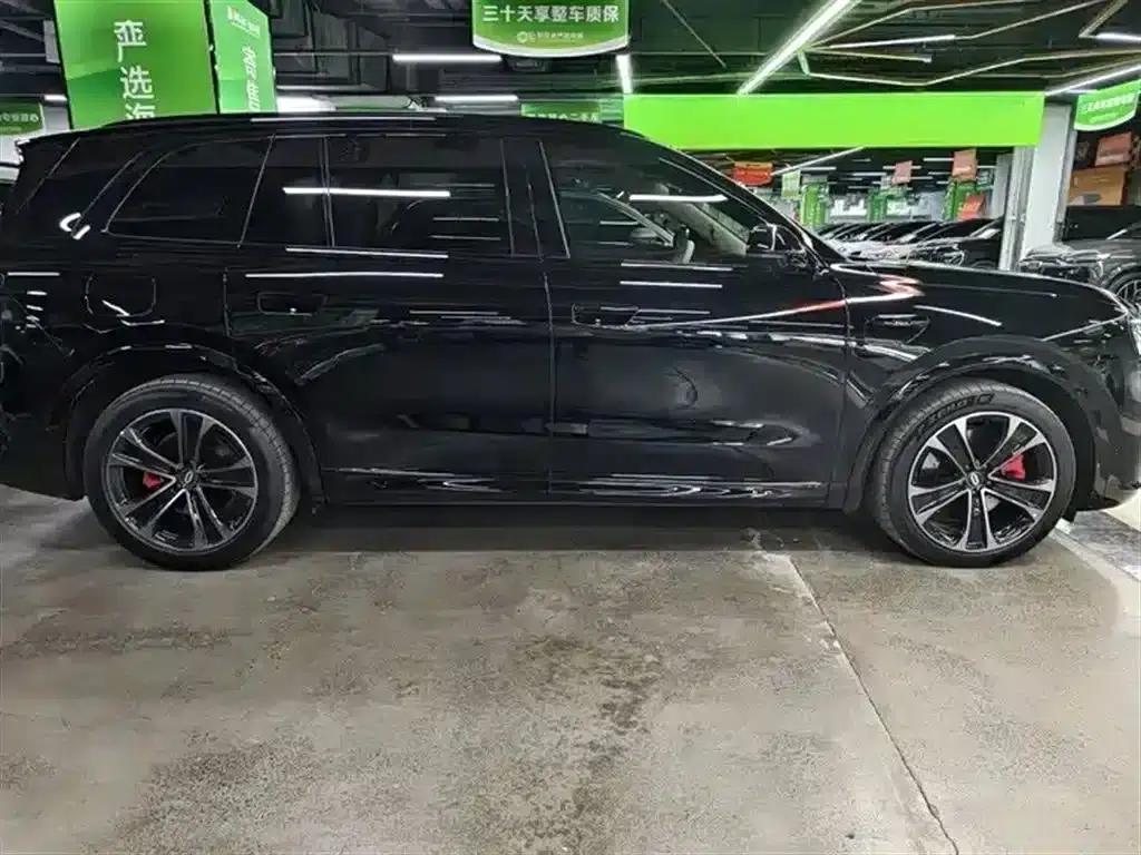 Wenjie M8 2025 Extended Range Max+ Version (53.4kWh, 5-seater, 192-line LiDAR) — миниатюра 13