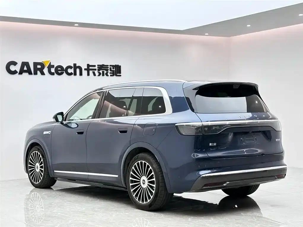 Wenjie M8 2025 Ultra Extended Range Edition (53.4kWh, 5-seater, 192-line LiDAR) — миниатюра 3