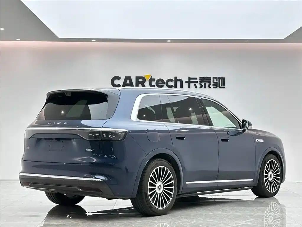 Wenjie M8 2025 Ultra Extended Range Edition (53.4kWh, 5-seater, 192-line LiDAR) — миниатюра 5