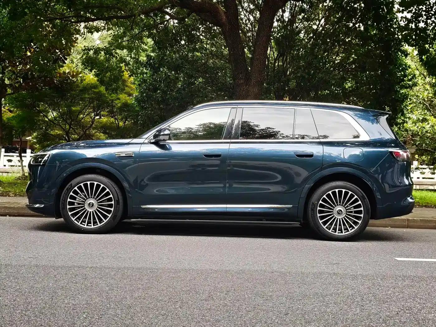 Wenjie M8 2025 Ultra Extended Range Edition (53.4kWh, 5-seater, 192-line LiDAR) — миниатюра 18
