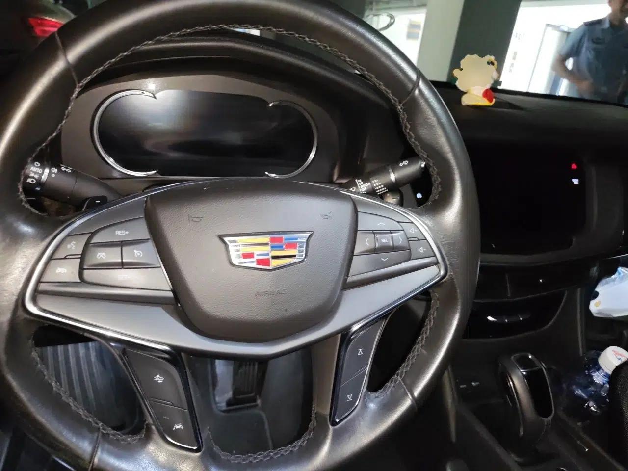 Cadillac CT6 2019 28T Luxury Model — миниатюра 10