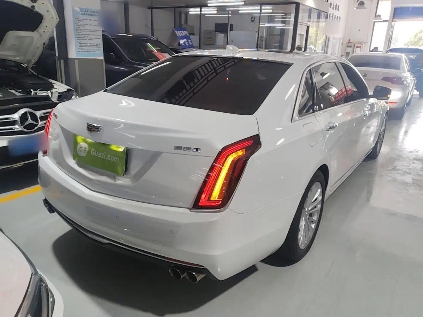 Cadillac CT6 2017 28T Elite Model — миниатюра 6
