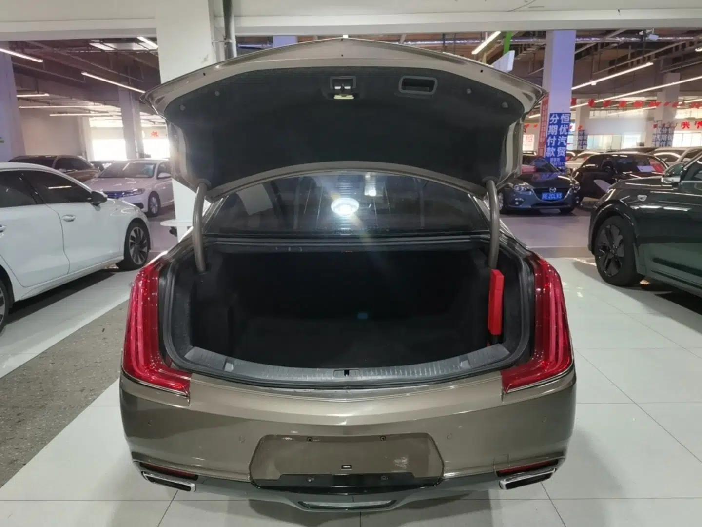 Cadillac XTS 2018 28T Elite Edition — миниатюра 22