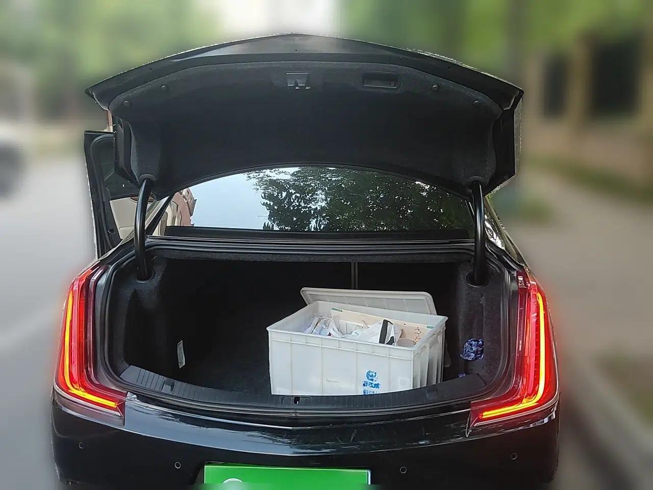 Cadillac XTS 2018 28T Elite Edition — миниатюра 19