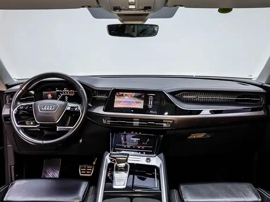 Audi Q6 2024 40 TFSI quattro Cloud View Edition, Feathered Forest Package, 7-seater — миниатюра 30