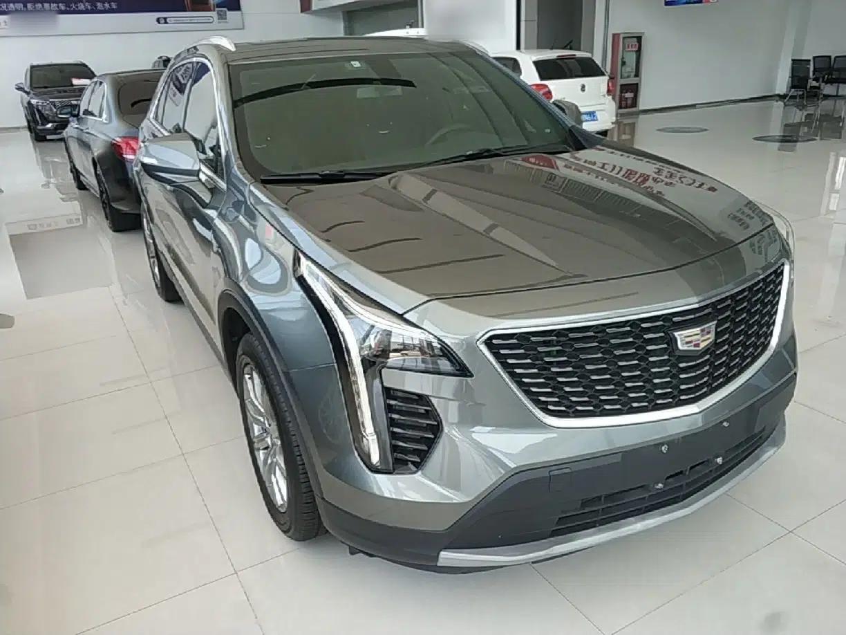 Cadillac XT4 2018 28T Two-Wheel Drive Leading Version — миниатюра 3