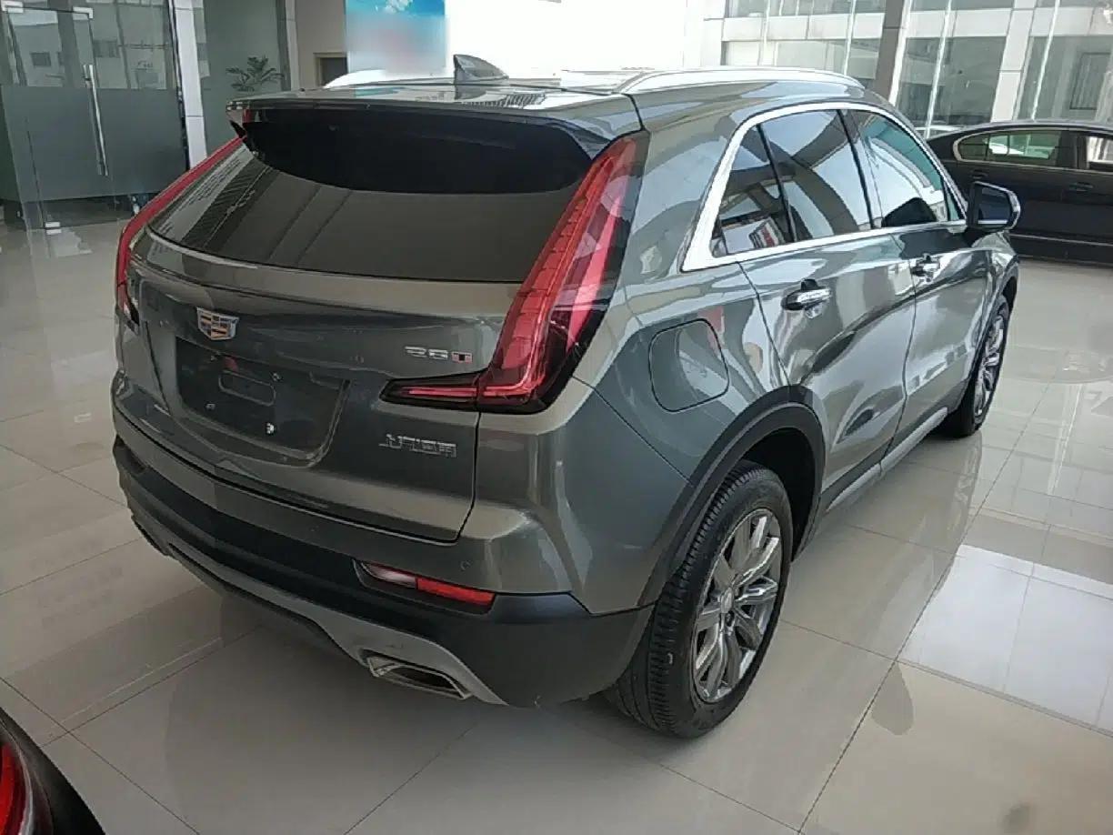 Cadillac XT4 2018 28T Two-Wheel Drive Leading Version — миниатюра 6