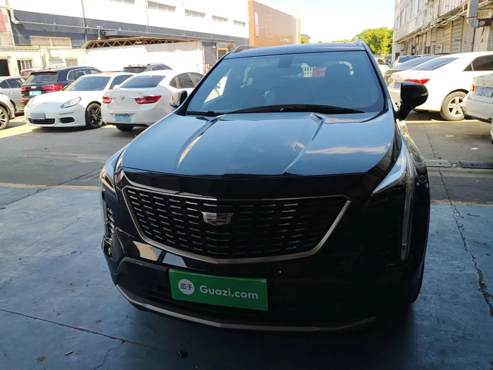 Cadillac XT4 2021 28T Two-Wheel Drive Leading Version — миниатюра 2