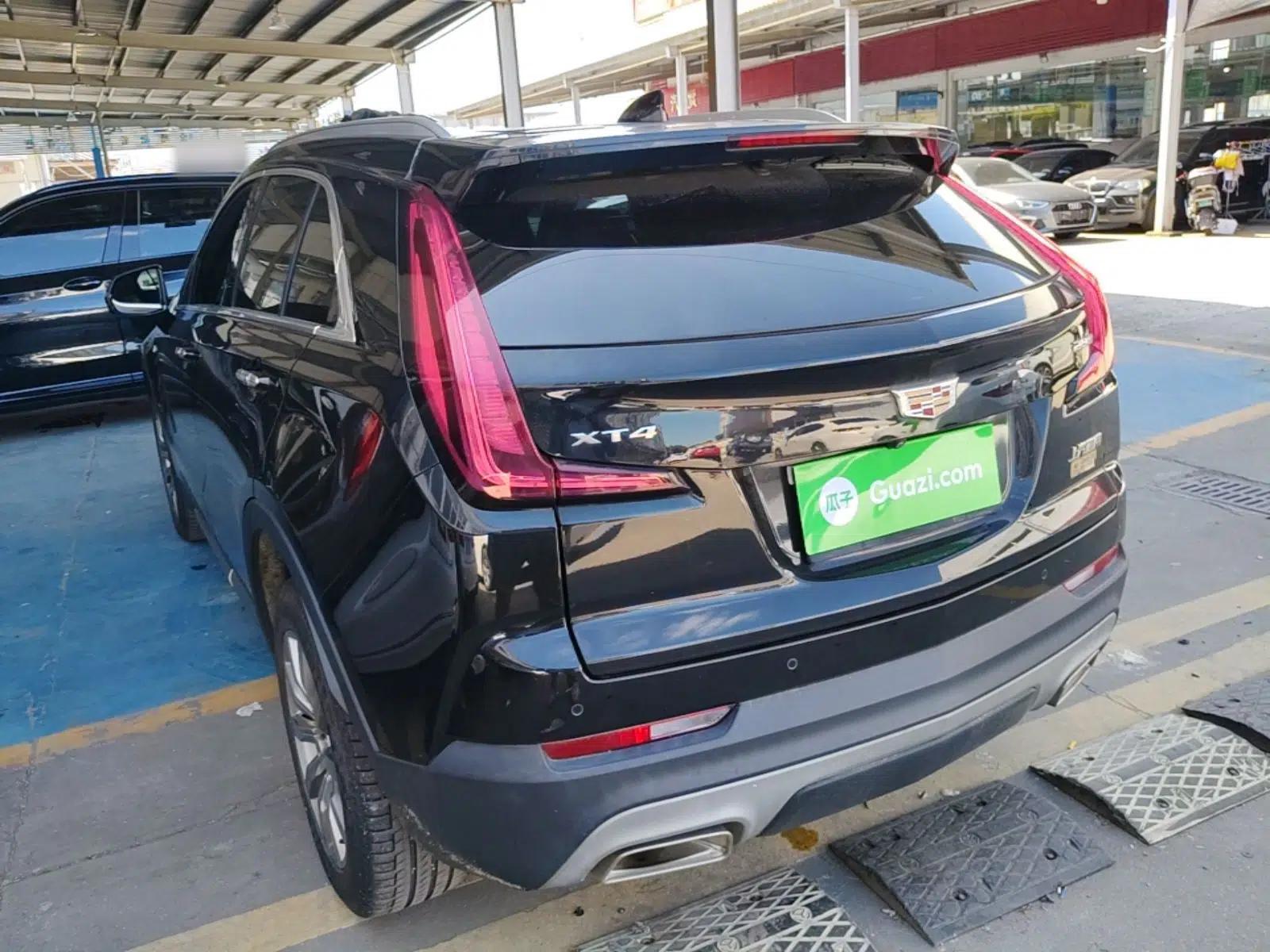 Cadillac XT4 2021 28T Two-Wheel Drive Leading Version — миниатюра 4