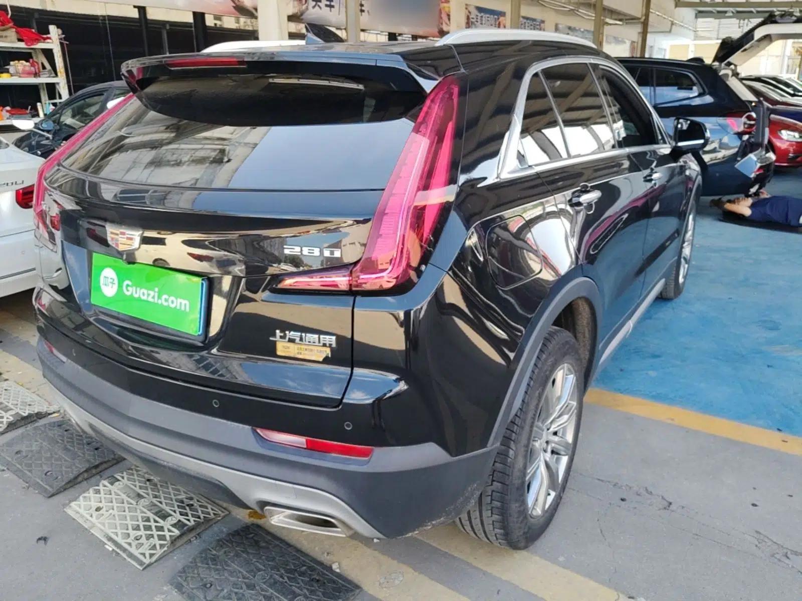 Cadillac XT4 2021 28T Two-Wheel Drive Leading Version — миниатюра 6