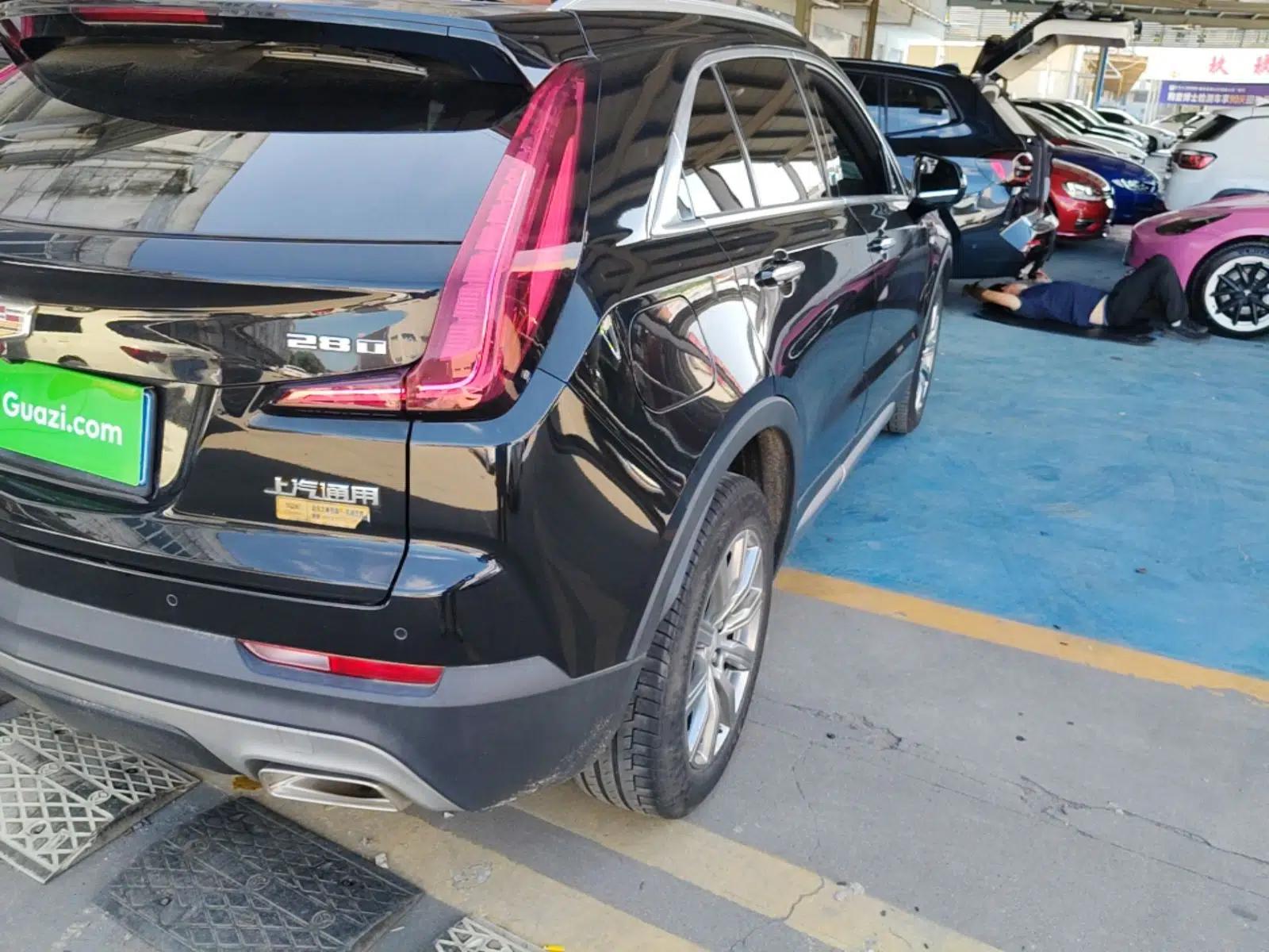 Cadillac XT4 2021 28T Two-Wheel Drive Leading Version — миниатюра 9