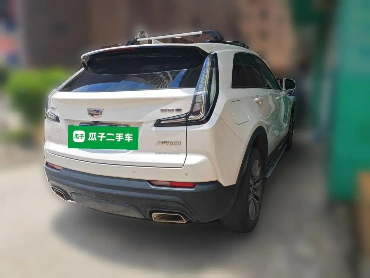 Cadillac XT4 2018 28T Two-Wheel Drive Luxury Sport Model — миниатюра 6