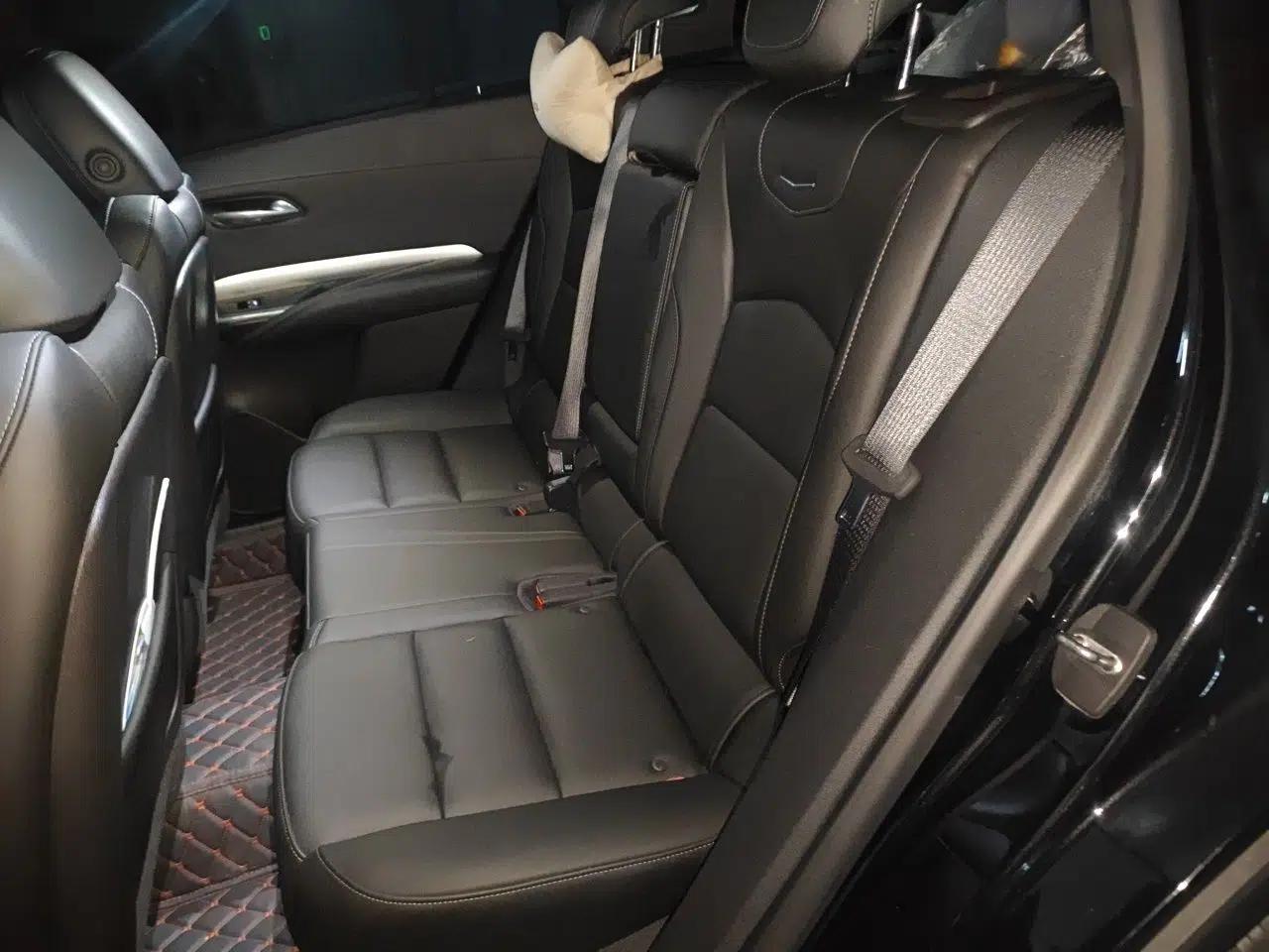 Cadillac XT4 2022 28T Two-Wheel-Drive Luxury Version — миниатюра 17