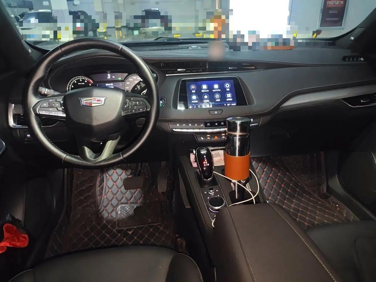 Cadillac XT4 2022 28T Two-Wheel-Drive Luxury Version — миниатюра 9