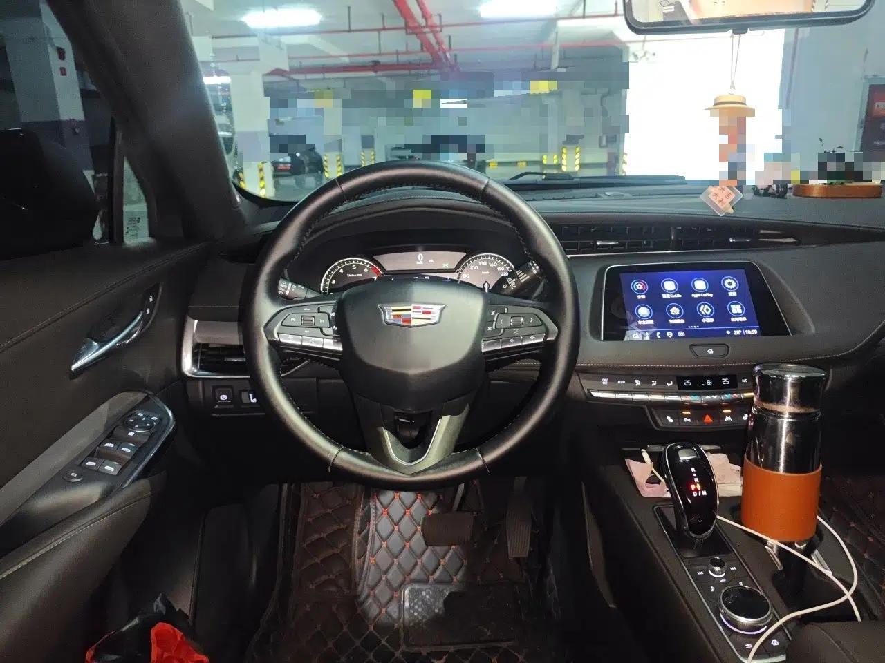 Cadillac XT4 2022 28T Two-Wheel-Drive Luxury Version — миниатюра 10