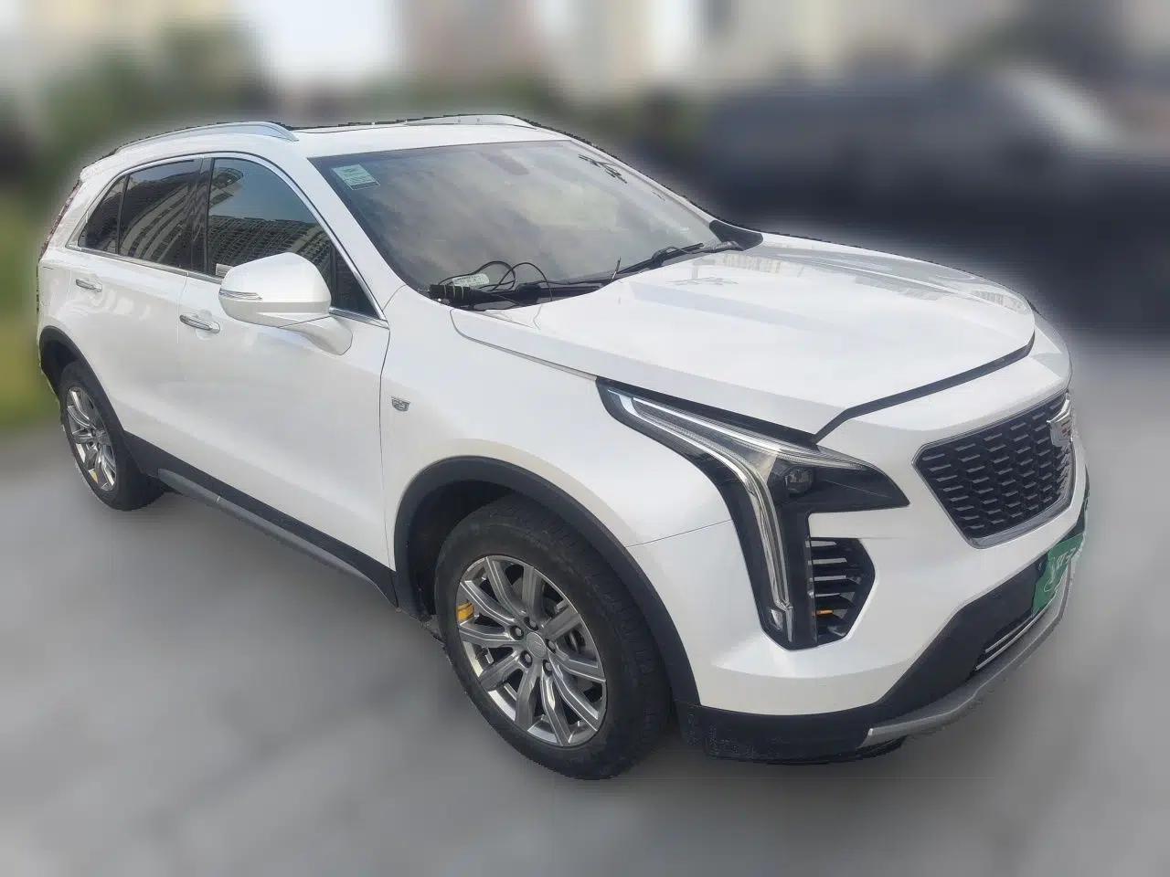 Cadillac XT4 2021 28T Two-Wheel Drive Leading Version — миниатюра 3