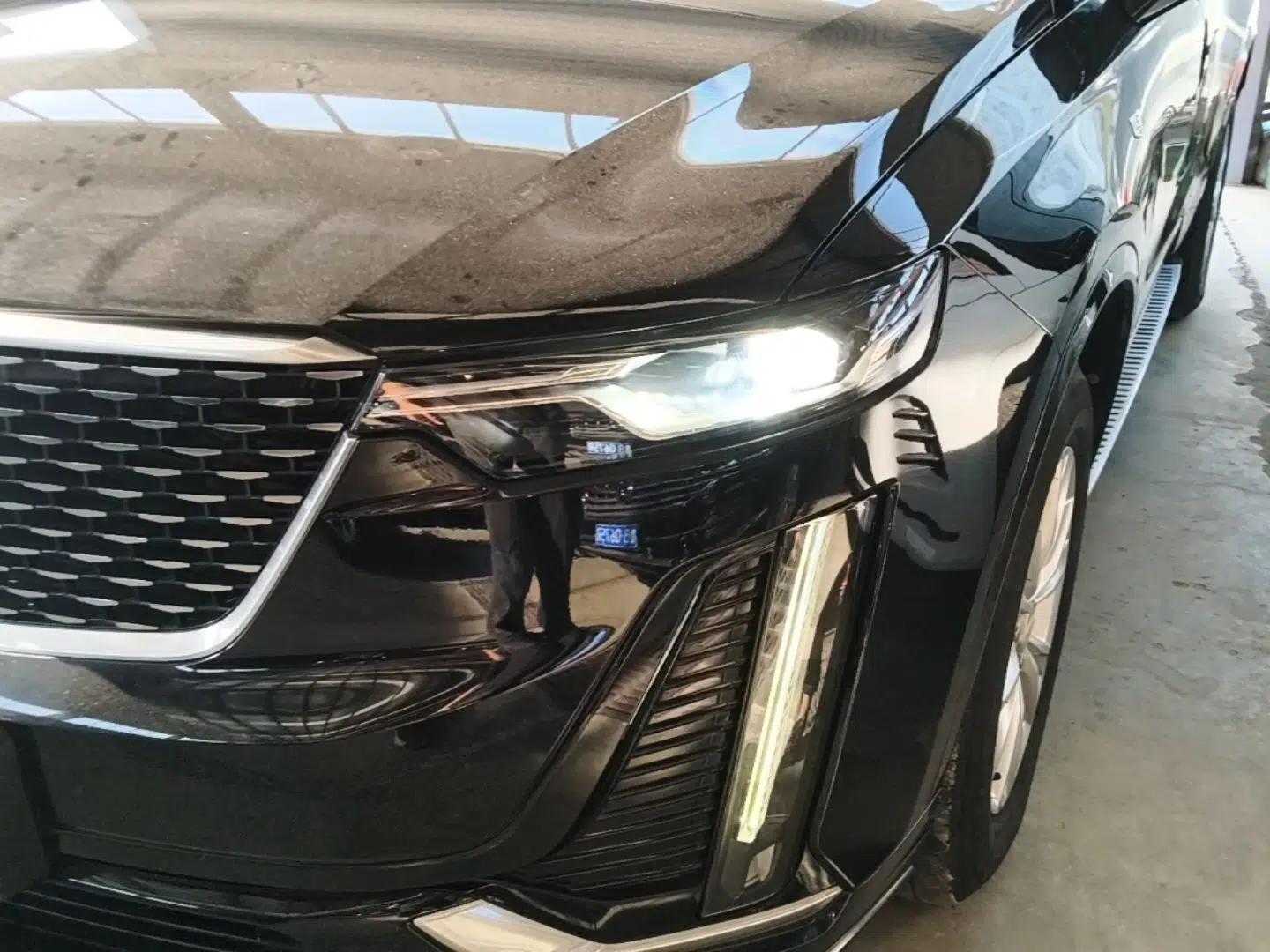 Cadillac XT6 2021 2.0T Six-Seater Four-Wheel-Drive Luxury Version — миниатюра 8