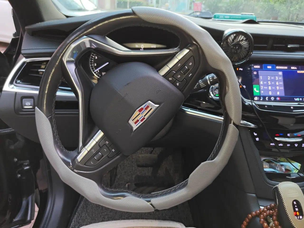 Cadillac XT6 2021 2.0T Six-Seater Four-Wheel-Drive Luxury Version — миниатюра 10