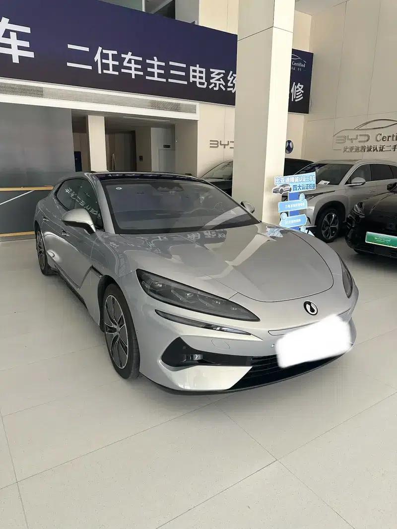 Denza Z9GT DM 2024 1100 AWD Max First Edition — миниатюра 3