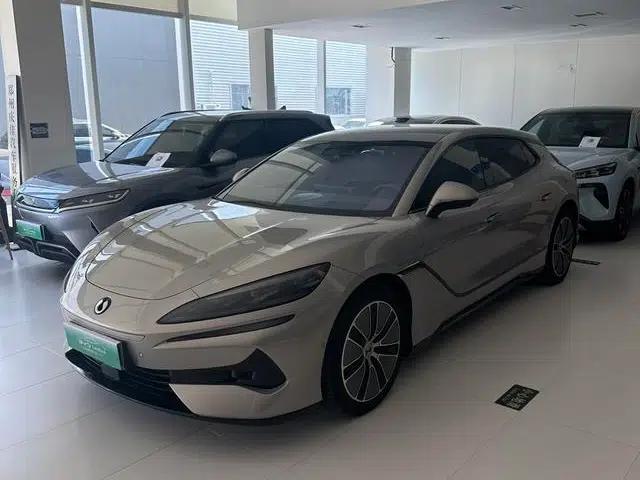 Denza Z9GT DM 2024 1100 AWD Max First Edition