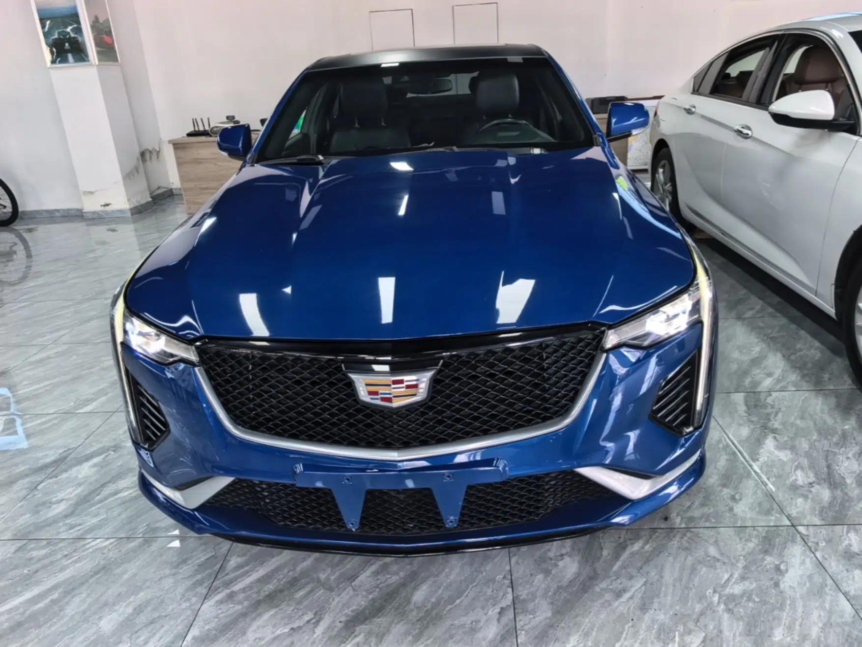 Cadillac CT4 2021 28T Fashion Edition — миниатюра 2