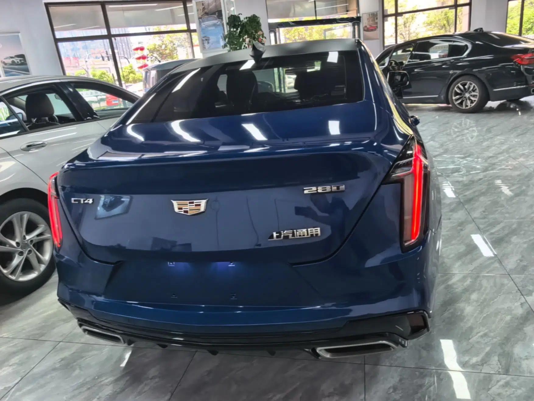 Cadillac CT4 2021 28T Fashion Edition — миниатюра 5